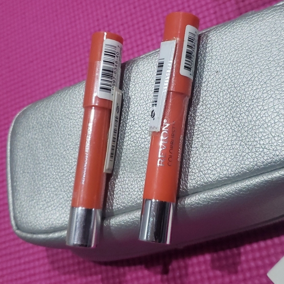 QTY-1 LIPSTICK - Picture 5 of 5